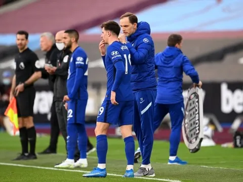 Man Utd và Chelsea đang phí phạm 2 "ảo thuật gia"