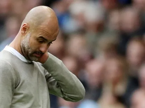 Muốn 'giải cứu' Guardiola, nhưng Man City lại 'khó trăm bề'