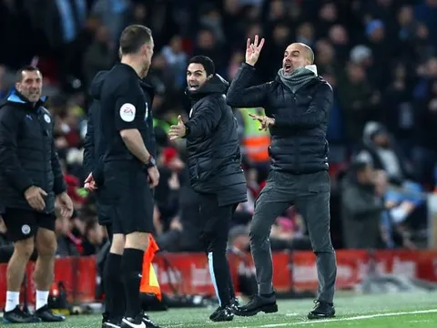 Fan Liverpool mỉa mai: "Không có tiền, ông ấy không thể dẫn dắt ai được"