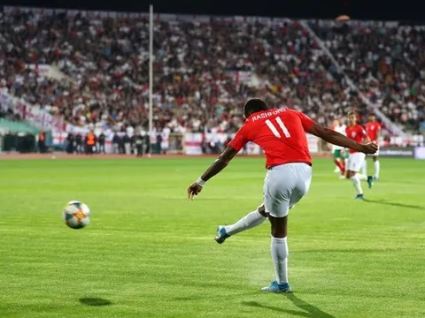 Rashford 'giải hạn', fan Man Utd đồng loạt nhắc nhở Solskjaer 1 điều