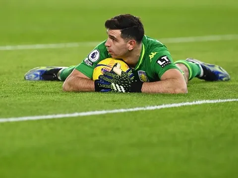 Thay De Gea, Man Utd bứt phá dẫn đầu cuộc đua mua 'hàng thải' Arsenal