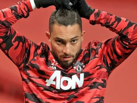 Shaw quá dữ dội, Telles chốt luôn tương lai ở M.U