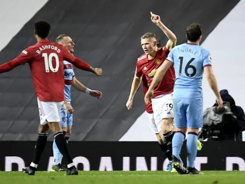 Hạ West Ham, M.U sắp làm được điều khiến Sir Alex tự hào