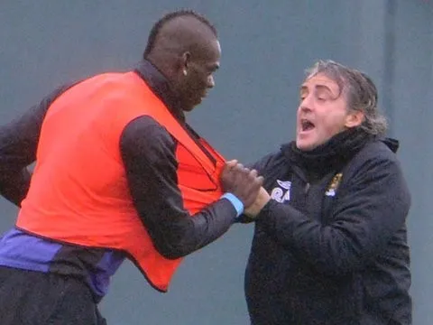 Sterling - Gomez và những cuộc ẩu đả nổi tiếng trên sân tập