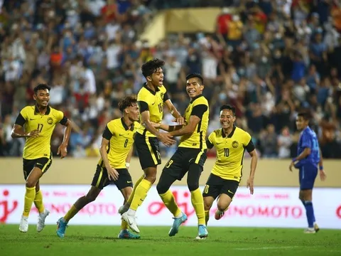 U23 Thái Lan thua ngược Malaysia, HLV Mano Polking bị chỉ trích dữ dội
