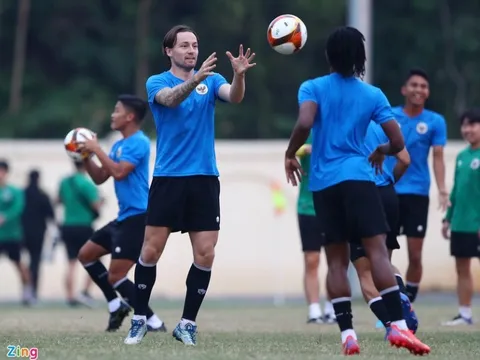 Marc Klok: 'Tôi không biết cầu thủ nào của U23 Việt Nam'