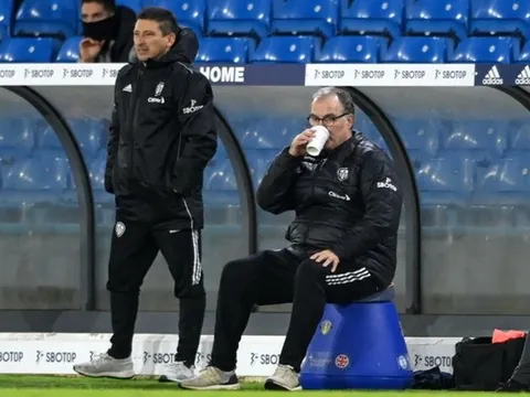 Leeds đấu Man Utd, Bielsa nói lời tâm can về tài năng của Solskjaer