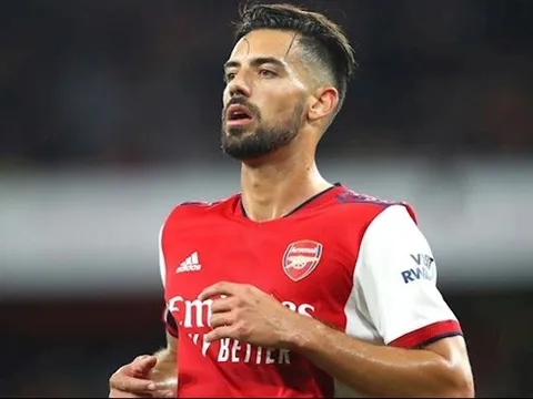 Đối tác gửi đề nghị chính thức cho trung vệ Arsenal