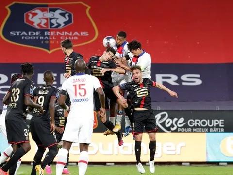 "1 đòn giáng mạnh vào tinh thần PSG"