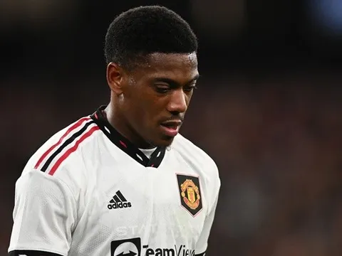 Martial chấn thương đẩy Ten Hag vào thế tiến thoái lưỡng nan