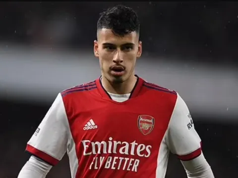 Martinelli được khuyên nên học theo 1 đồng đội tại Arsenal