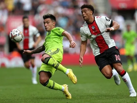 Scholes nêu đặc điểm cần thiết của Lisandro Martinez