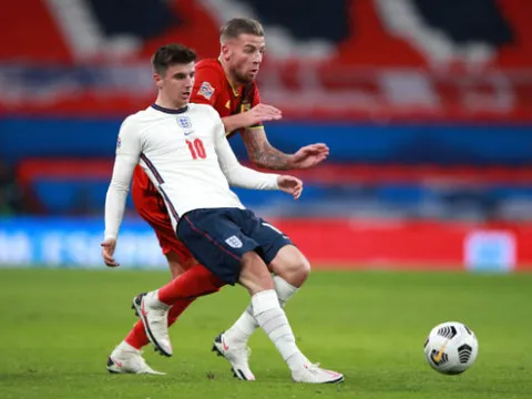 "Mason Mount cần phải có thêm điều ấy mới sánh ngang De Bruyne"