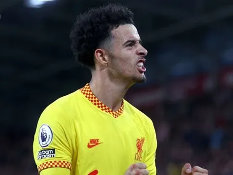 Mất điểm trước Brentford, nhưng Klopp đã tìm ra Coutinho 2.0
