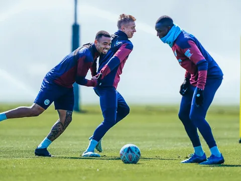 Mất họng pháo, Man City vẫn rất mạnh khi đấu Chelsea