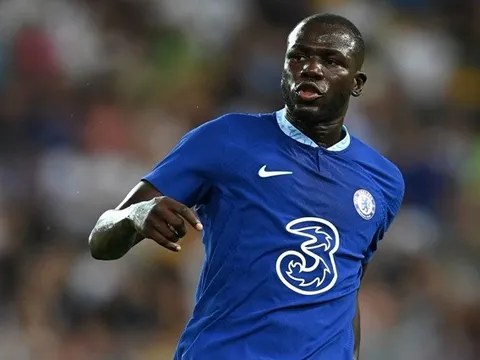 Mất suất đá chính, Koulibaly gửi thông điệp cho Potter