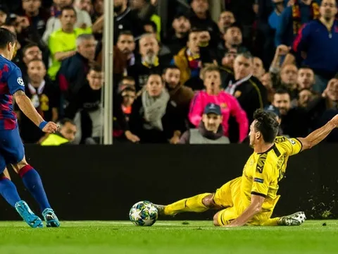 Thua muối mặt trên sân khách, sao Dortmund giải thích nguyên nhân