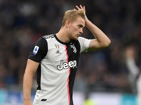 Van Gaal lo lắng khi De Ligt liên tục dự bị ở Juventus