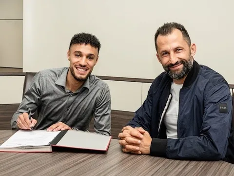 CHÍNH THỨC: Bayern công bố tân binh đầu tiên