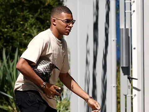 Hình ảnh đáng mong chờ nhất của Mbappe tại PSG