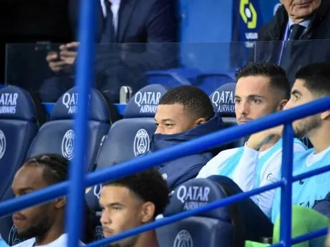 Mbappe lần đầu dự bị, PSG thắng trận thứ 7 liên tiếp