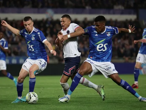 Mbappe lập cú đúp trong ngày PSG hòa 3-3