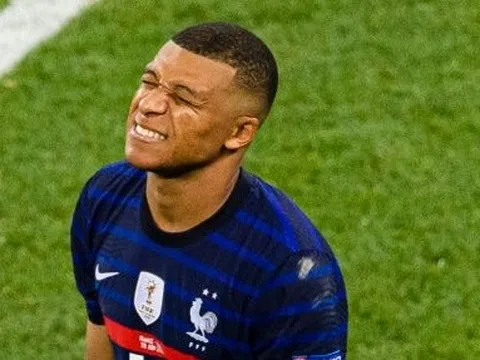 Mbappe sút hỏng penalty, Pele nói lời thật lòng