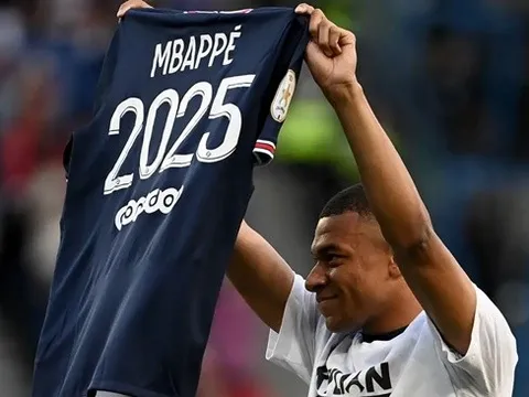 Mbappe từ ‘cậu bé vàng’ thành ông vua nước Pháp