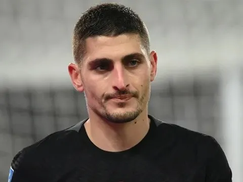 "Thông tin chuyển nhượng về Mbappe khiến tôi phát ốm"