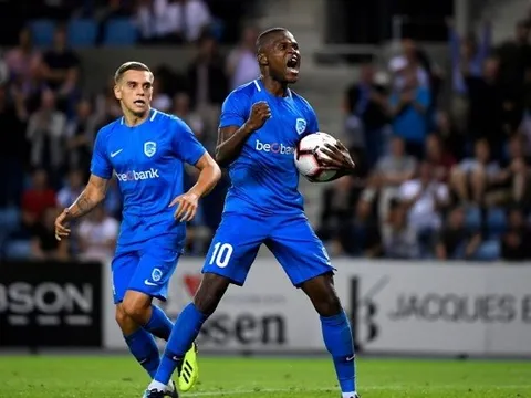 Vừa ''xé lưới'' Alisson, ''sát thủ'' fan MU được Premier League mời gọi