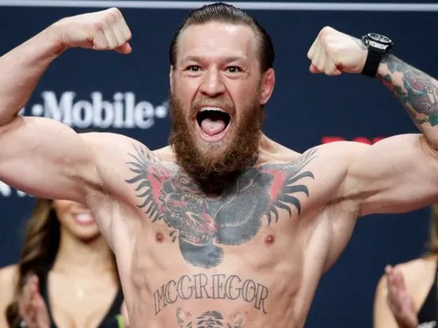 McGregor muốn mua lại Chelsea với giá 1,5 tỷ bảng