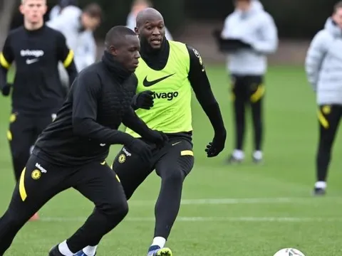 Những điểm nhấn trên sân tập Chelsea: Lukaku trở lại; Người thay thế Mendy