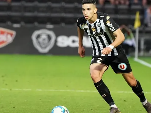 Mendes giới thiệu hàng tuyển, Man Utd "lắc đầu lia lịa" vì một lý do