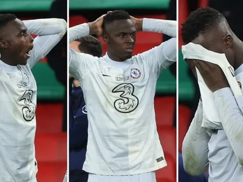 Mendy ôm mặt thất thần khi Kepa đá hỏng penalty