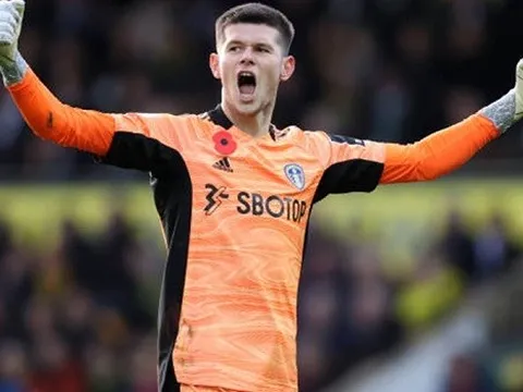 Man Utd tìm người xoay tua cho De Gea