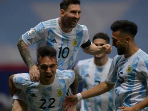 Messi đổ máu, Argentina hẹn Brazil ở CK Copa America