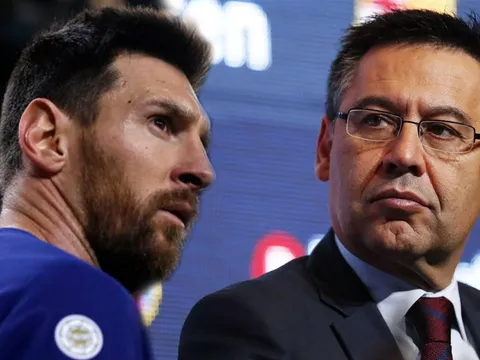 Messi gia nhập đội quân “nổi loạn”, chống đối BLĐ Barca