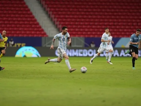 Messi kiến tạo, Argentina thắng nhẹ Uruguay