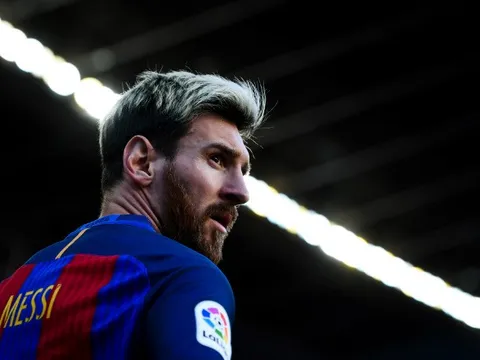Messi: "Một số người ở Barcelona ngăn cản Neymar trở về"