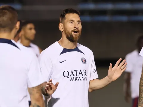 Messi không ngoại lệ với chiến dịch 'bàn tay sắt'