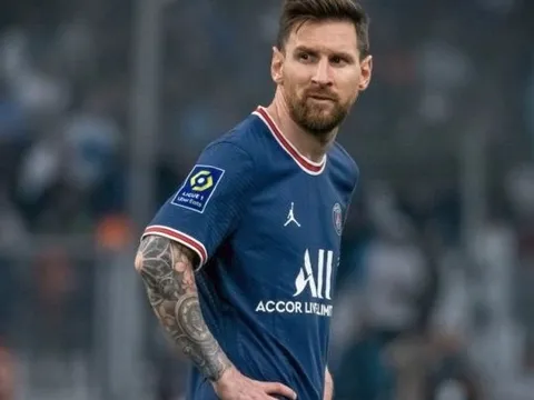 Messi khuyên HLV Xavi không mua cầu thủ PSG