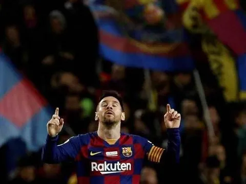 Messi là vô hạn!