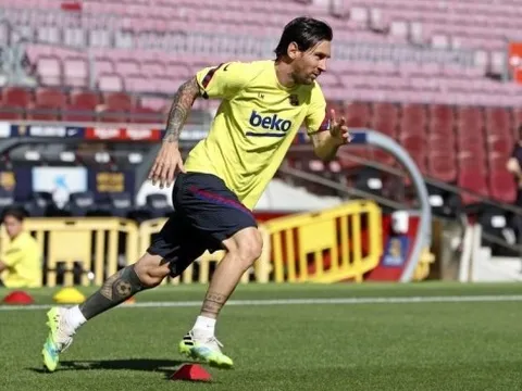 Messi "mài gươm", CĐV Barcelona nín lặng chờ tin lành