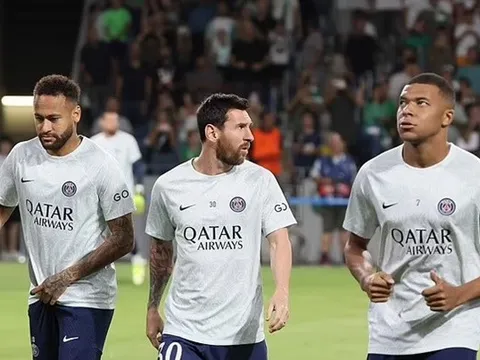 Bộ ba Messi, Neymar và Mbappe nguy cơ tan rã