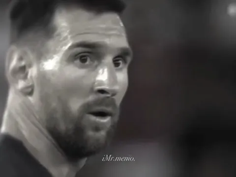 Messi ngạc nhiên trước hành động của Mbappe