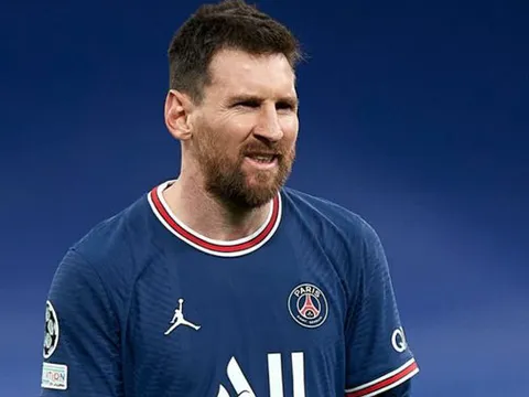 Messi nổi nóng với đồng đội