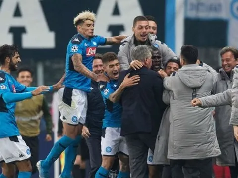 “Messi nước Ý” lên tiếng, Napoli nhọc nhằn giành 3 điểm trên đất Áo