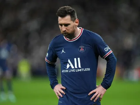 Messi thể hiện ra sao trong ngày PSG bị loại?