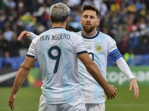 Messi ra đi, Barca liền nhận tin dữ từ Sergio Aguero