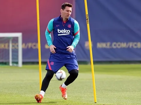 Messi "xuống râu", mong đổi vận trước thềm chung kết Cúp nhà Vua